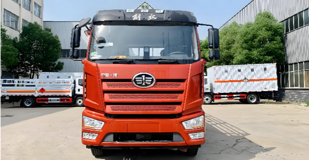 解放J6L毒性气体运输车