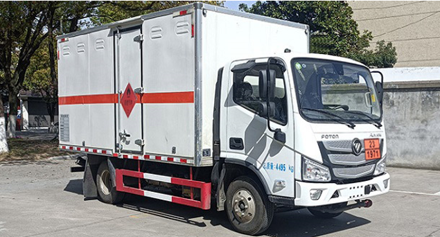 欧马可易燃液体厢式运输车