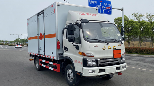 江淮骏铃易燃气体厢式运输车