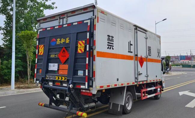 ����5��1�̻��������䳵