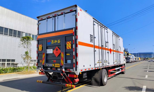 ����9��6�̻��������䳵